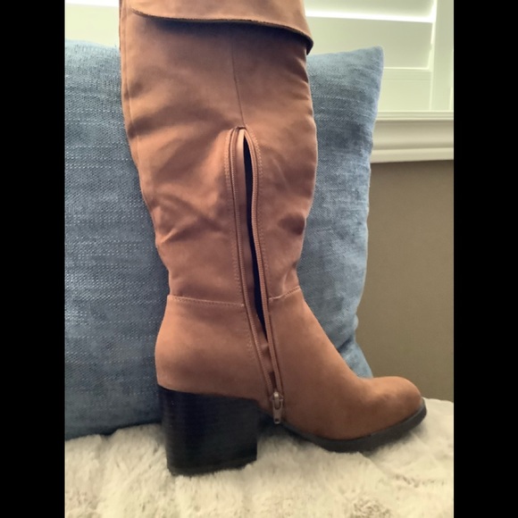 Women’s boots - Picture 5 of 6